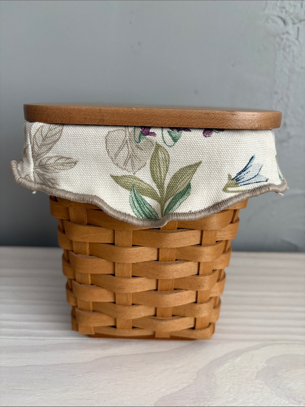 VTG Longaberger Vanity Basket, Horizon of Hope, Basket, Signed & Dated 2004